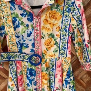 Floral Multicolor Dress with Belt